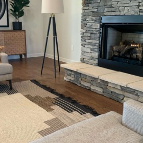 Pointe Clubhouse Sitting Area